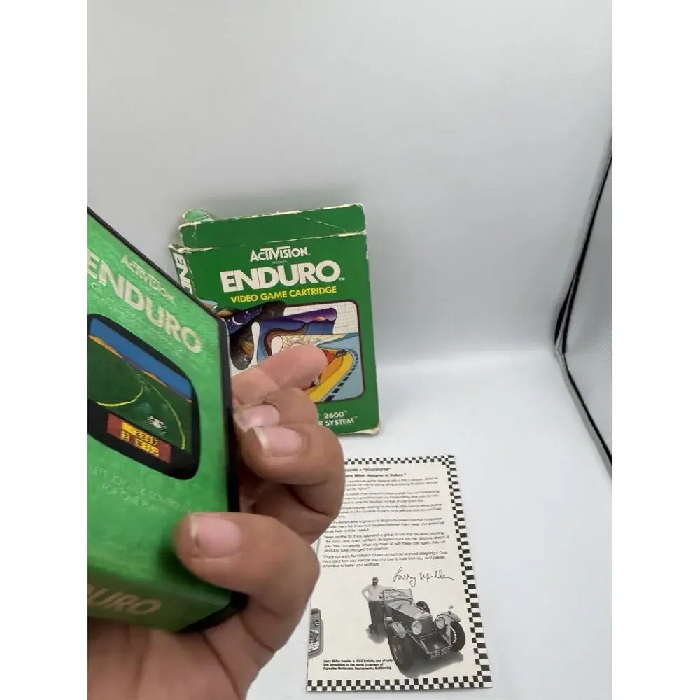 Enduro Atari 2600 Complete In Box (CIB)